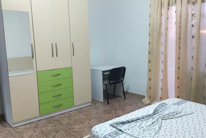 Shtepi me qera Apartament ne Tirane, 1+1, Mobilimi E mobiluar, Pagesa 32,000  Leke.