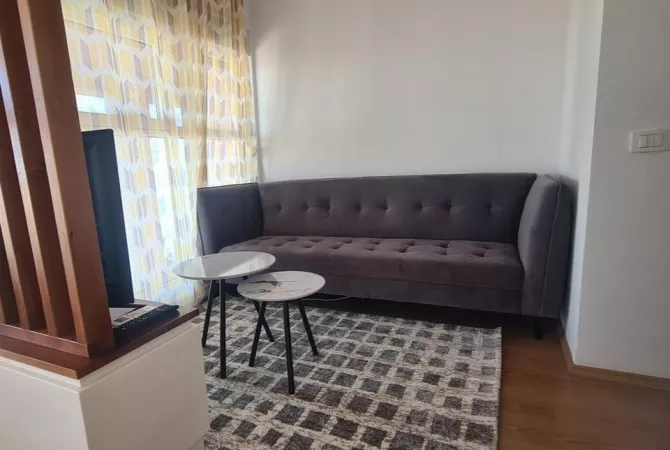 Shtepi me qera 1+1 ne Tirane - 400 Euro