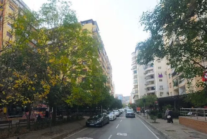 Shtepi me qera Apartament ne Tirane, 2+1, Mobilimi E mobiluar, Pagesa 500  Euro.