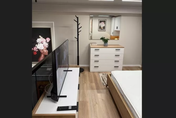 Shtepi me qera Duplex(shtepi me 2 kate) ne Tirane, 1+1, Mobilimi E mobiluar, Pagesa 650  Euro.