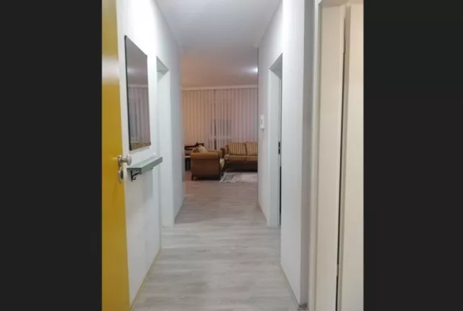Shtepi me qera 2+1 ne Tirane - 600 Euro