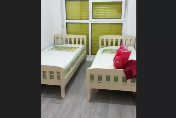 Shtepi me qera Apartament ne Tirane, 2+1, Mobilimi E mobiluar, Pagesa 45,000  Leke.