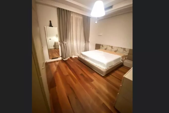 Shtepi me qera 1+1 ne Tirane - 600 Euro