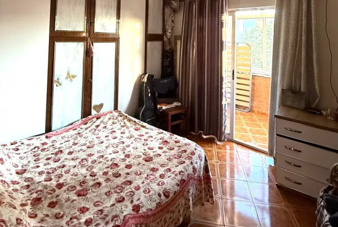 Shtepi me qera Apartament ne Tirane, 2+1, Mobilimi E mobiluar, Pagesa 59,000  Leke.