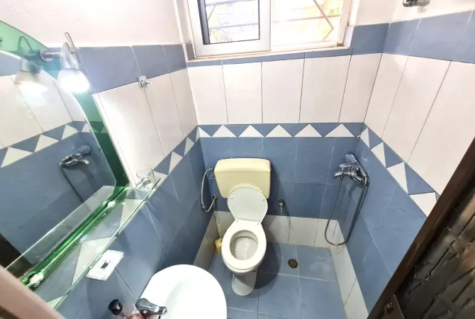 Shtepi me qera Apartament ne Tirane, 1+1, Mobilimi E mobiluar, Pagesa 30,000  Leke.