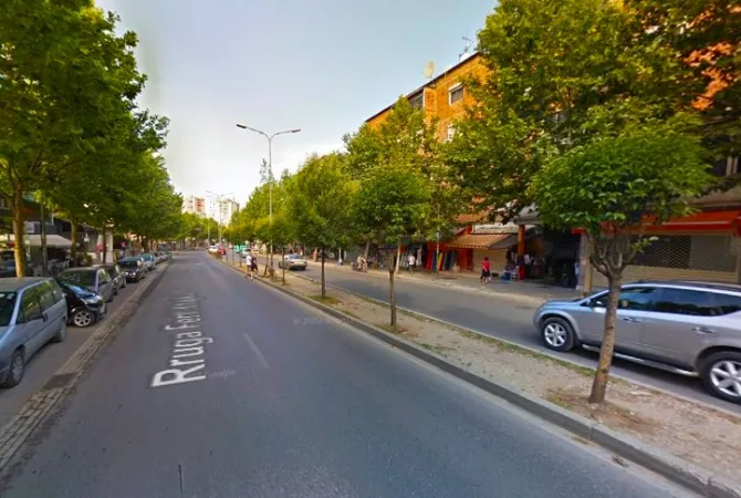 Shtepi me qera Apartament ne Tirane, 2+1, Mobilimi E mobiluar, Pagesa 50,000  Leke.