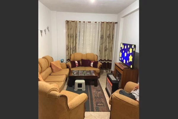 Shtepi me qera 2+1 ne Tirane - 35,000 Leke