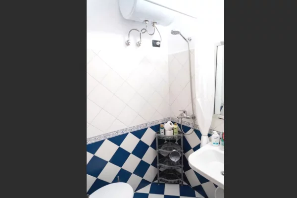 ✅ Ambient Biznesi me Qera prane Pazarit te Ri (25m2, kati 0, drita-uje te perfshira)