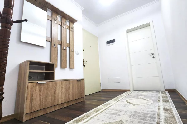 Shtepi me qera Apartament ne Tirane, 1+1, Mobilimi E mobiluar, Pagesa 50,000  Leke.