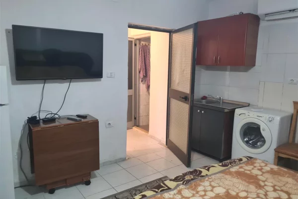 Shtepi me qera Garsoniere ne Tirane - 30,000 Leke