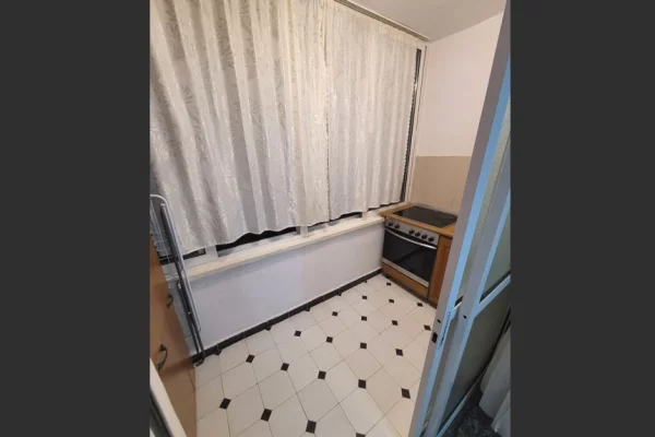 Shtepi me qera Apartament ne Tirane, 1+1, Mobilimi E mobiluar, Pagesa 40,000  Leke.