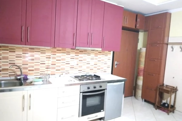 Casa in affitto 1+1 a Tirana - 40,000 Leke