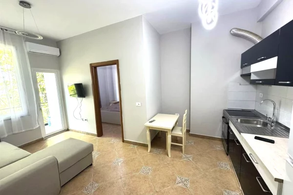 Casa in affitto 1+1 a Tirana - 40,000 Leke