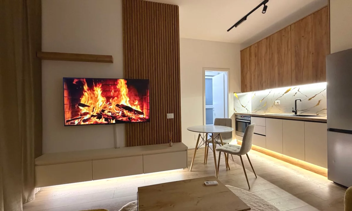 Shtepi me qera Apartament ne Tirane, 1+1, Mobilimi E mobiluar, Pagesa 40,000  Leke.