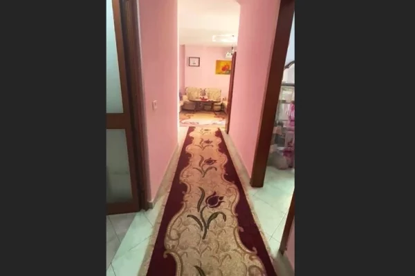 Shtepi me qera 2+1 ne Tirane - 35,000 Leke