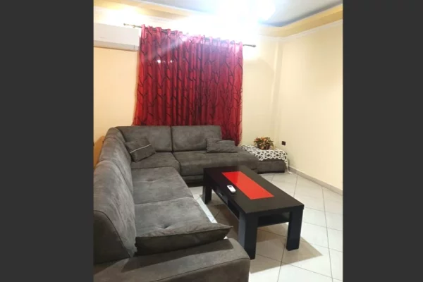 Shtepi me qera 2+1 ne Tirane - 45,000 Leke