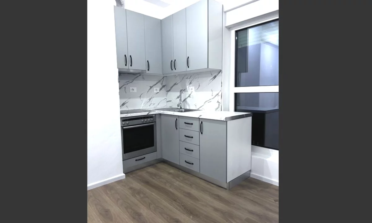 Shtepi me qera Apartament ne Tirane, 1+1, Mobilimi E mobiluar, Pagesa 35,000  Leke.