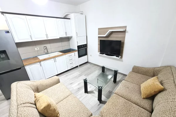 ✅Apartament 1+1 me Qera prapa Qendres Globe  (i rinovuar, shumica e mobiljeve te reja) 