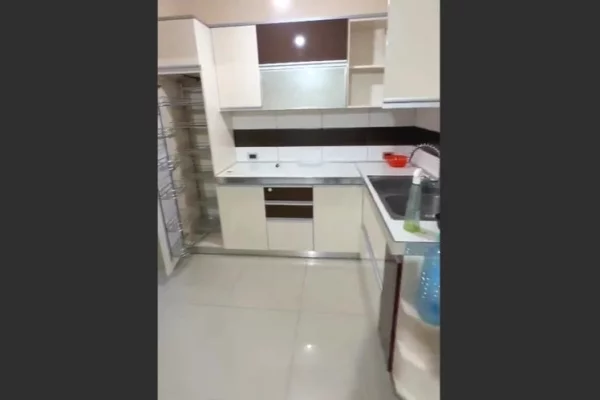 Appartamento in affitto a Tirana 1+1, Arredato