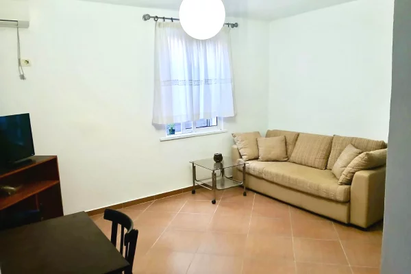 Casa in affitto 1+1 a Tirana - 42,000 Leke