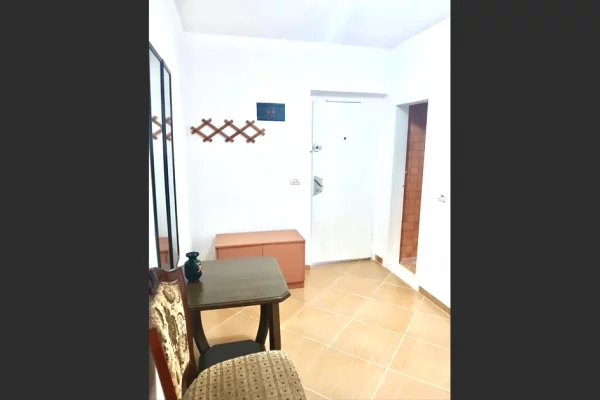 Appartamento in affitto a Tirana 1+1, Arredato