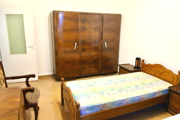 Appartamento in affitto a Tirana 1+1, Arredato