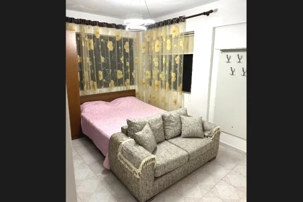 Shtepi me qera Garsoniere ne Tirane - 450 Euro