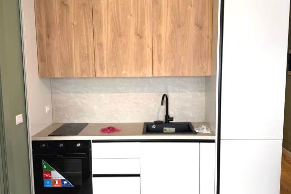 House for Rent 1+1 in Tirana - 60,000 Leke