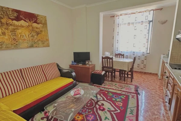 Shtepi ne shitje 3+1 ne Tirane - 255,000 Euro