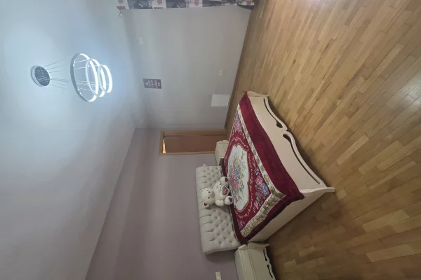 Shtepi me qera Duplex(shtepi me 2 kate) ne Tirane, 3+1, Mobilimi E mobiluar, Pagesa 100,000  Leke.