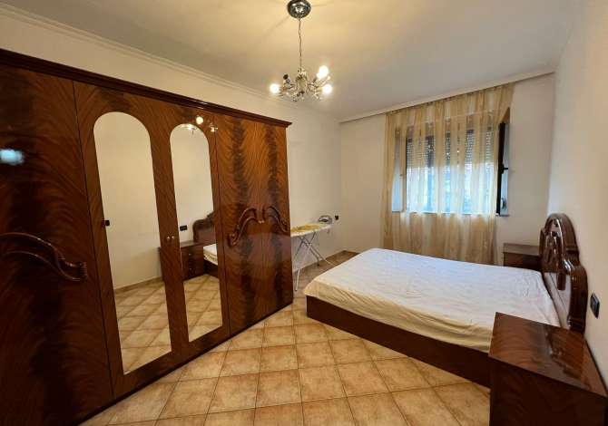 Shtepi me qera 2+1 ne Tirane - 550 Euro