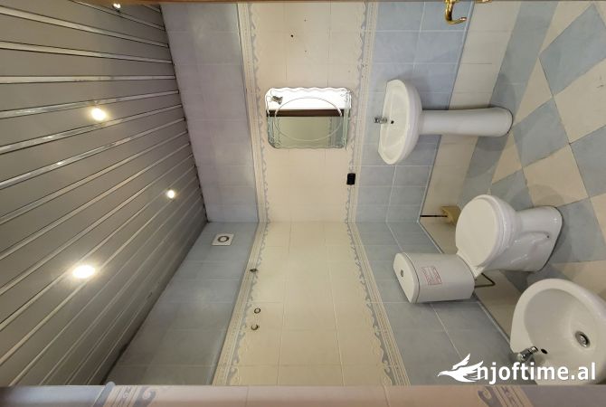 Jepet me qera zyre pas Kullave Binjake