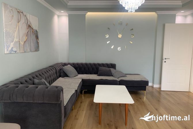 Shtepi me qera 2+1 ne Tirane - 600 Euro