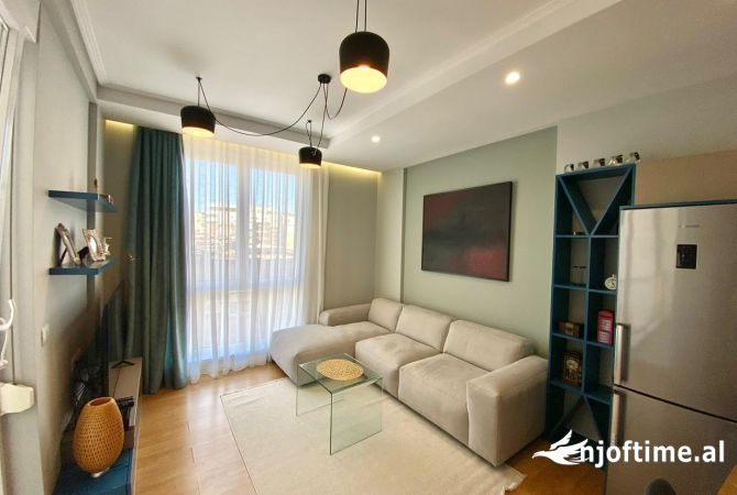 Shtepi me qera Apartament ne Tirane, 1+1, Mobilimi E mobiluar, Pagesa 700  Euro.
