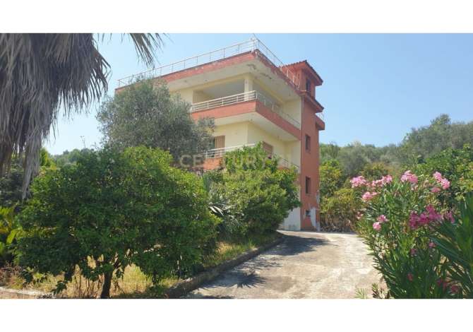 Shtepi ne shitje Shtepi Private ne Tirane, 6+1, Mobilimi Bosh, pa mobiluar, Pagesa 380,000  Euro.