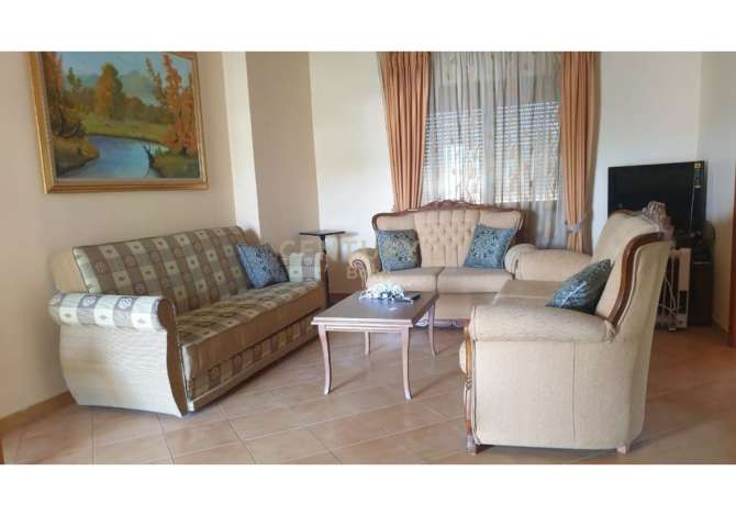 Shtepi ne shitje Shtepi Private ne Tirane, 6+1, Mobilimi Bosh, pa mobiluar, Pagesa 380,000  Euro.