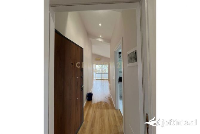 Shtepi ne shitje Apartament ne Durres, 1+1, Mobilimi Bosh, pa mobiluar, Pagesa 100,500  Euro.