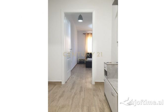 Shtepi me qera 2+1 ne Tirane - 550 Euro