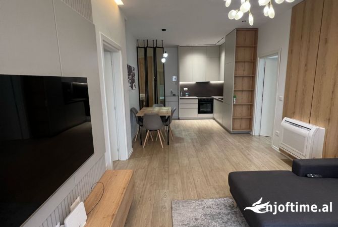 Shtepi me qera Apartament ne Tirane, 2+1, Mobilimi E mobiluar, Pagesa 1,500  Euro.