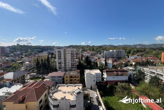 Shtepi me qera 2+1 ne Tirane - 650 Euro