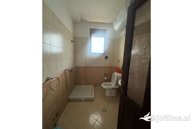 Shtepi ne shitje 5+1 ne Tirane - 500,000 Euro