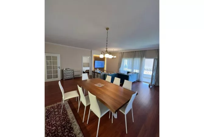 Shtepi ne shitje 2+1 ne Tirane - 270,000 Euro