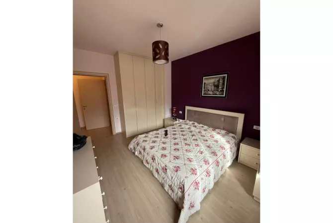 Shtepi ne shitje Apartament ne Pogradec, 2+1, Mobilimi E mobiluar, Pagesa 136,500  Euro.