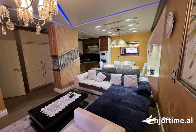 Shtepi ne shitje 3+1 ne Tirane - 175,000 Euro