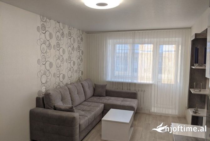 Shtepi me qera 1+1 ne Tirane - 35,000 Leke