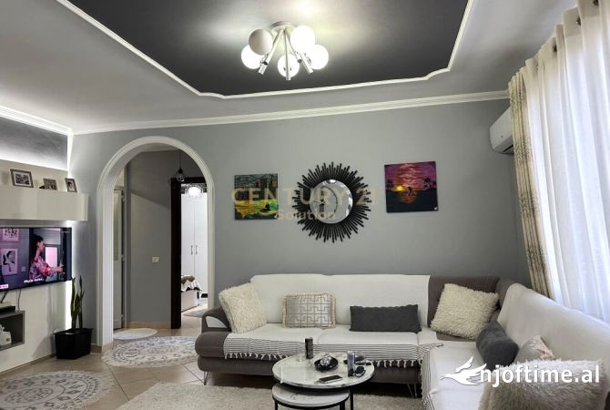 Shtepi ne shitje 2+1 ne Tirane - 122,000 Euro