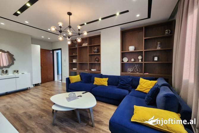 Shtepi me qera 3+1 ne Tirane - 1,500 Euro