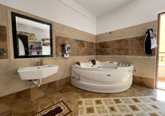 Shtepi ne shitje 3+1 ne Tirane - 260,000 Euro