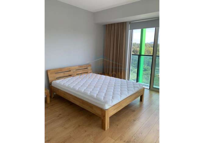 Shtepi me qera 2+1 ne Tirane - 2,000 Euro