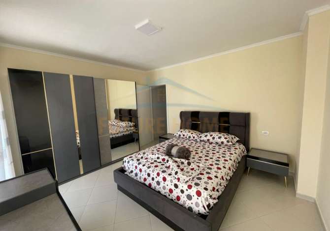 Shtepi me qera 2+1 ne Tirane - 750 Euro